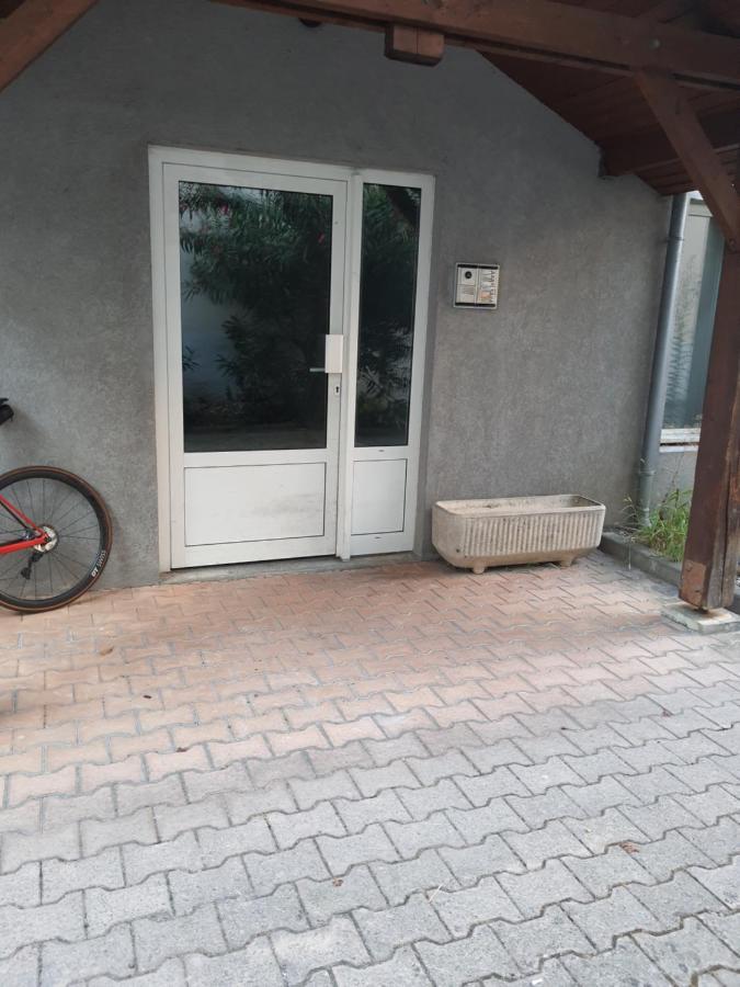 Studio Au Calme Espace Exterieur Parking Gratuit Dans La Rue غرونوبل المظهر الخارجي الصورة